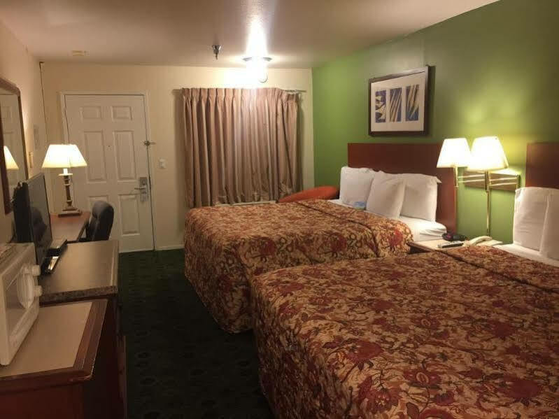 Days Inn By Wyndham Westley Exterior photo